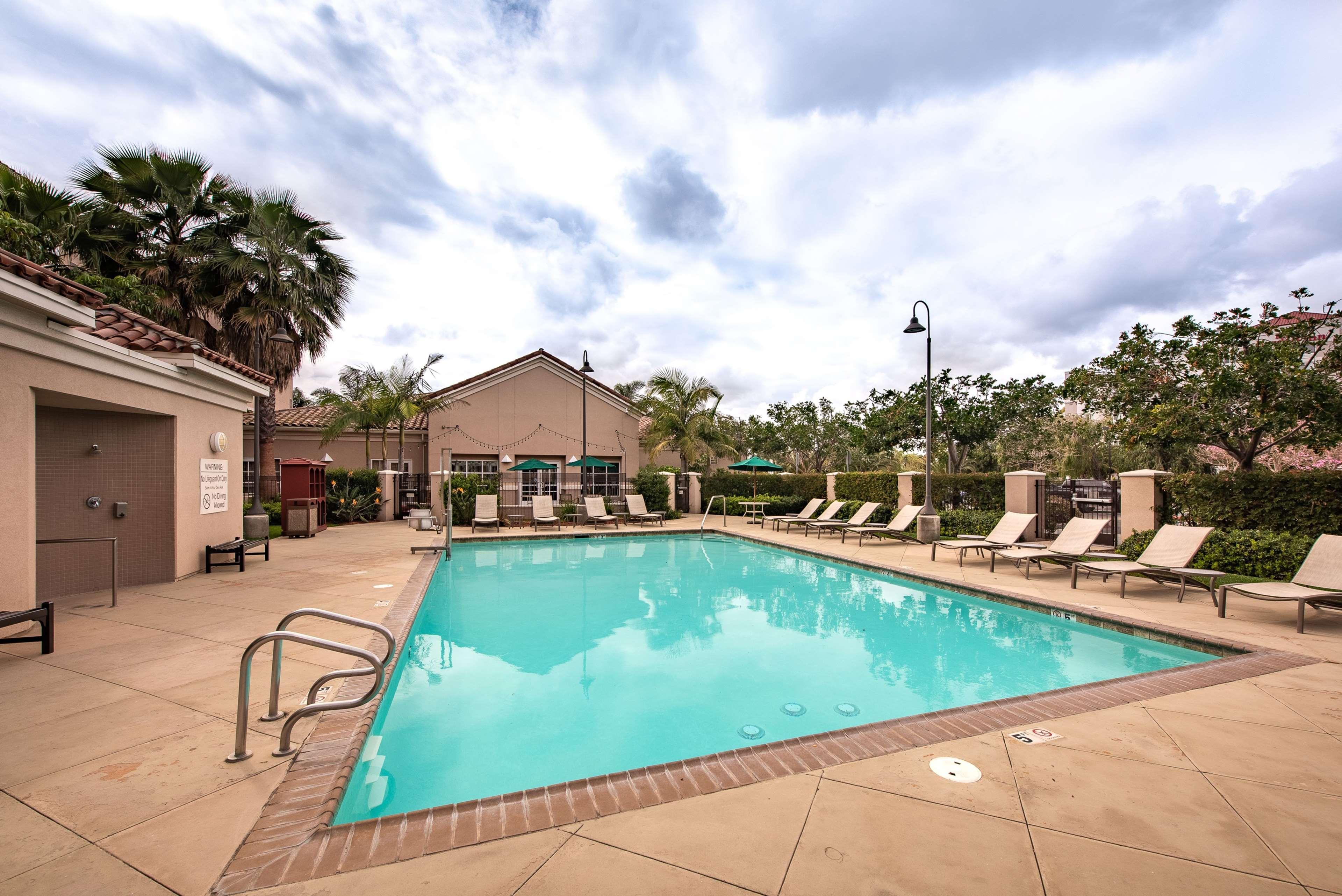 Homewood Suites By Hilton Oxnard/Camarillo Exterior foto
